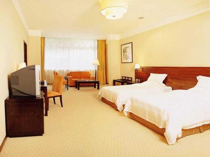 Guangdong Yingbin Hotel-Free Canton Fair Shuttle Bus Buitenkant foto