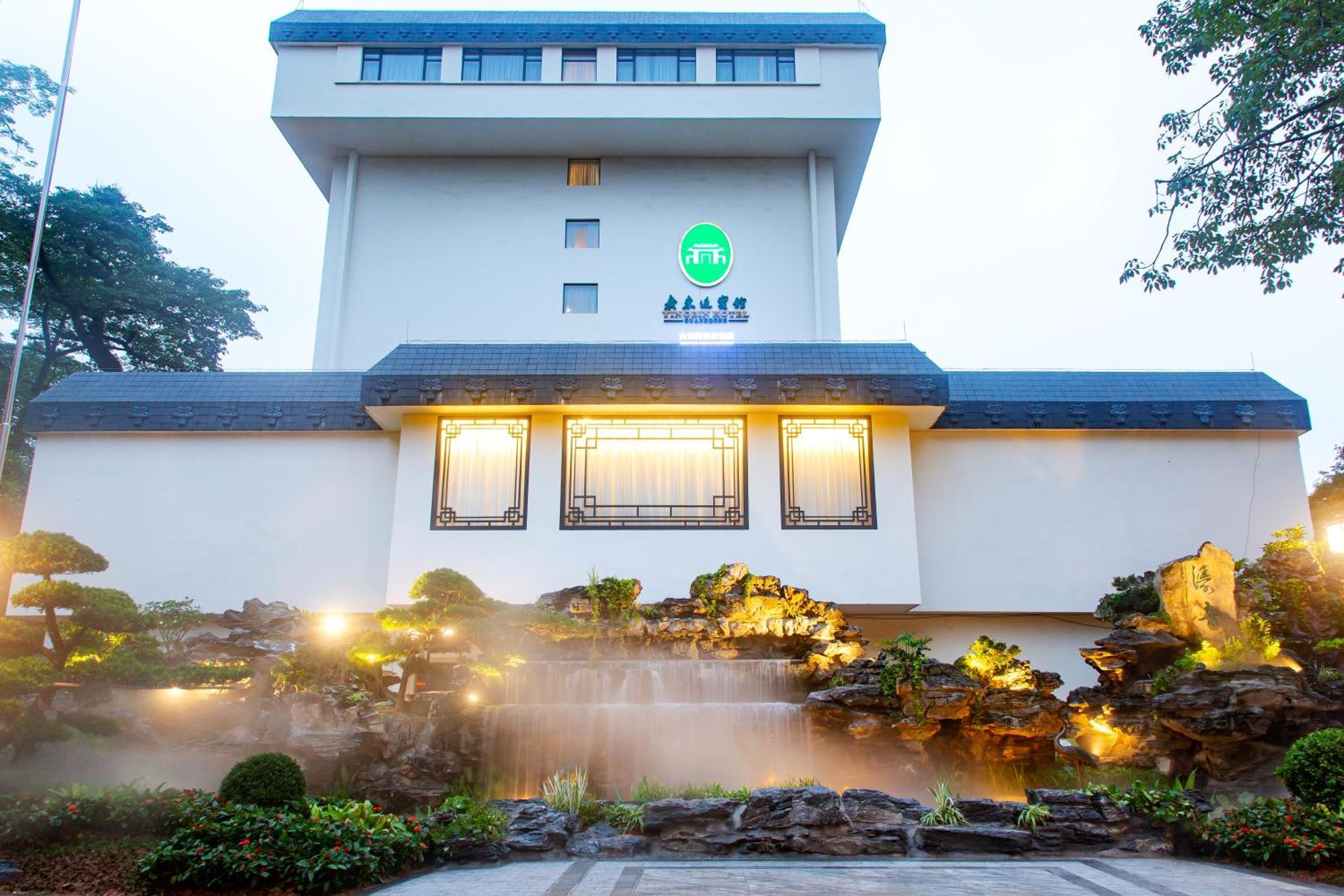 Guangdong Yingbin Hotel-Free Canton Fair Shuttle Bus Buitenkant foto