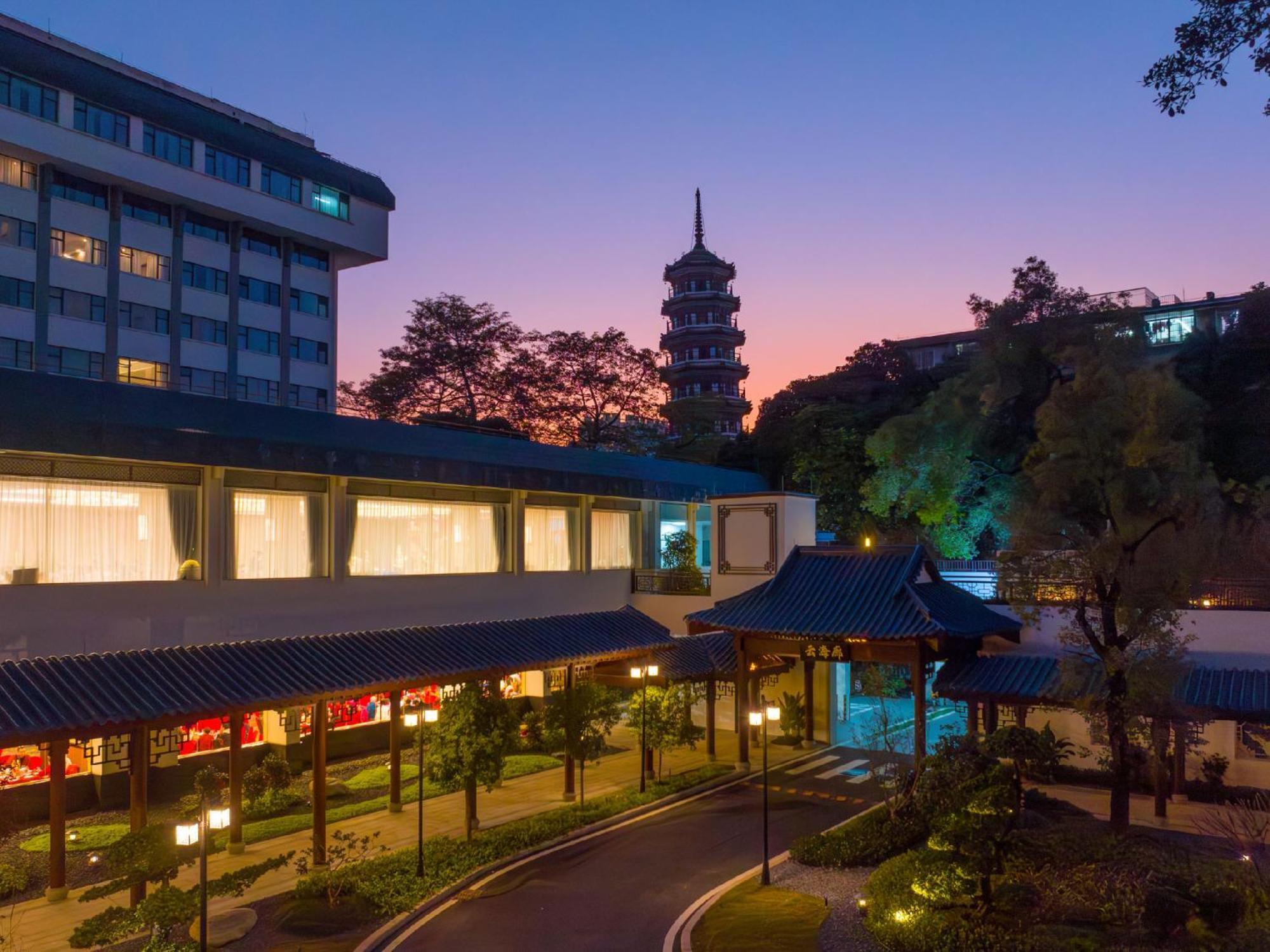 Guangdong Yingbin Hotel-Free Canton Fair Shuttle Bus Buitenkant foto