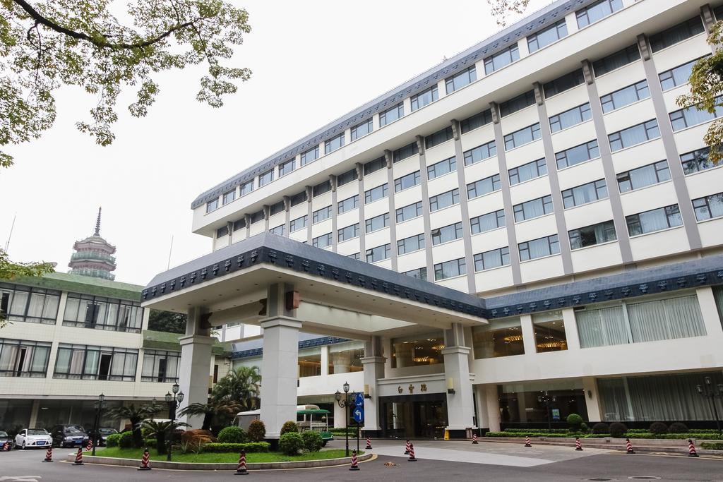 Guangdong Yingbin Hotel-Free Canton Fair Shuttle Bus Buitenkant foto