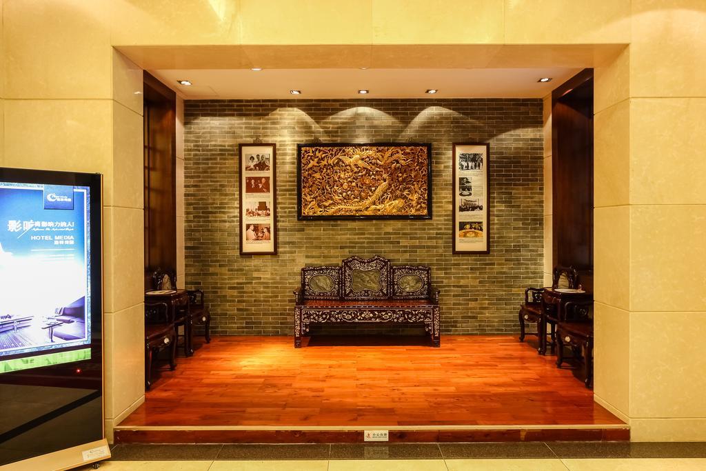 Guangdong Yingbin Hotel-Free Canton Fair Shuttle Bus Buitenkant foto
