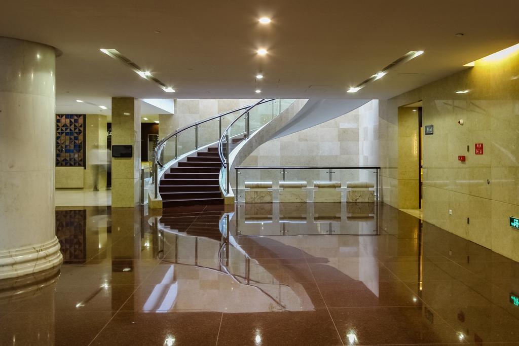 Guangdong Yingbin Hotel-Free Canton Fair Shuttle Bus Buitenkant foto